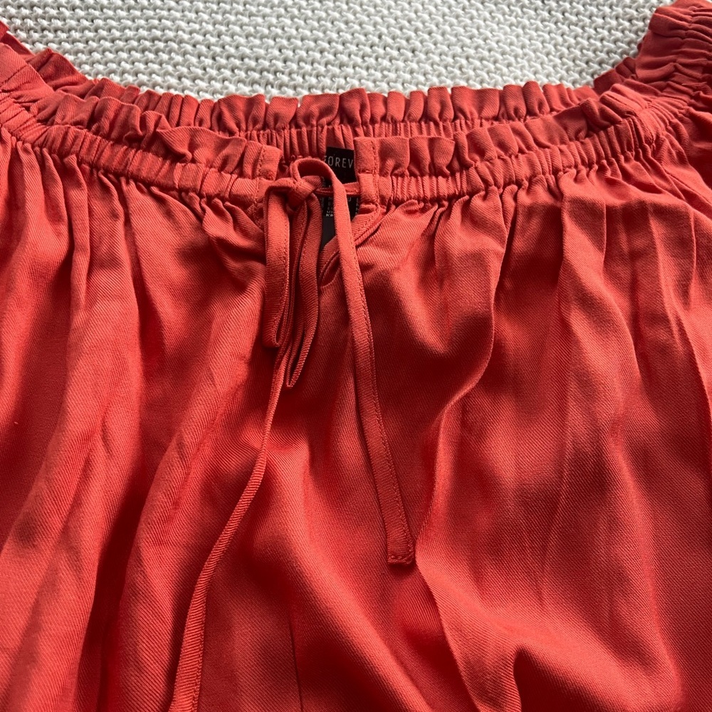 Forever 21 Red Smocked Puff Sleeve Crop Top - Picture 2 of 5